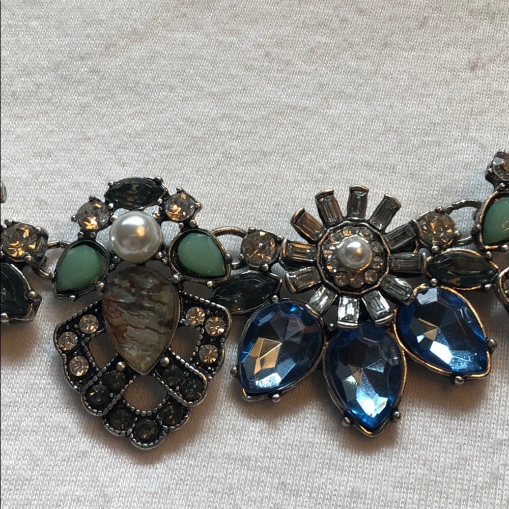 Statement necklace - Picture 2 of 4